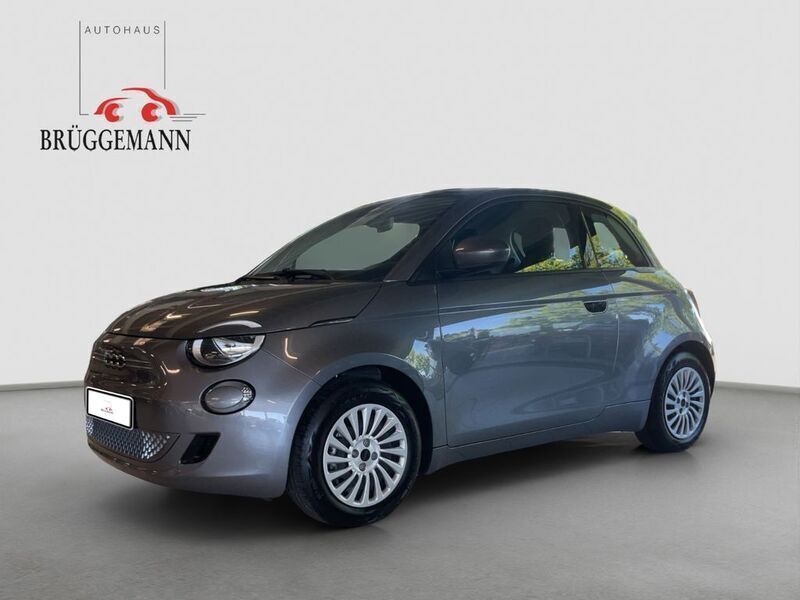 Mineral grau Gebraucht 2022 Fiat 500e Action Kleinwagen | 15.490 € (Etwas zu teuer) - Bild 1/4