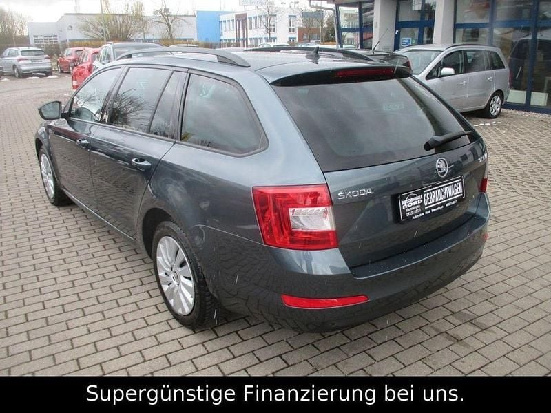 Gebraucht Skoda Octavia Ambition 150 PS (110 kW) 2016 Grau Kleinwagen