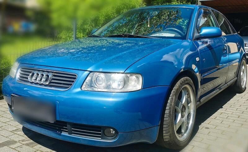 Blau Gebraucht 2002 Audi A3 Limousine | 2.000 € (Fairer Preis) - Bild 1/4