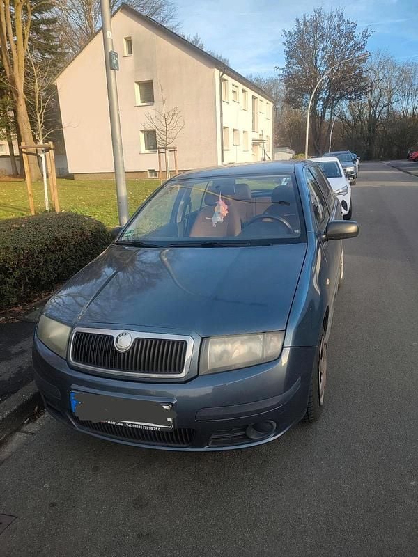 Andere farben Gebraucht 2005 Skoda Fabia Kleinwagen | 350 € (Superpreis) - Bild 1/4