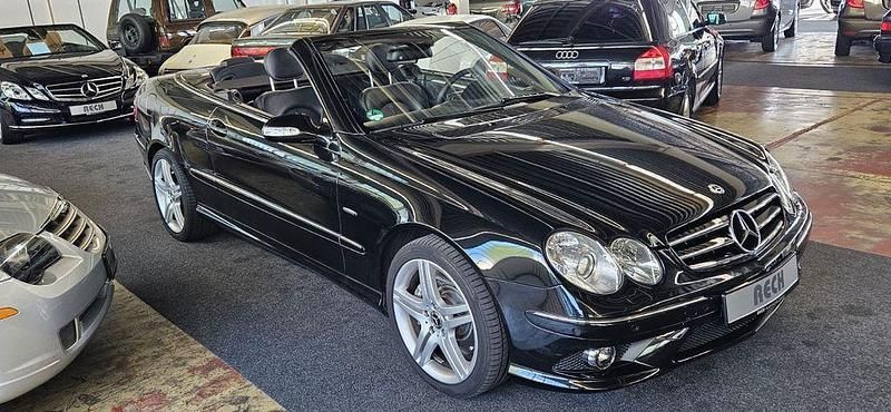 Schwarz Gebraucht 2009 Mercedes CLK350 Edition Cabrio | 20.000 € - Bild 1/4