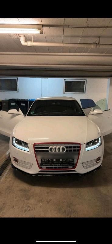 Weiß Gebraucht 2010 Audi A5 Sportback Limousine | 7.000 € (Superpreis) - Bild 1/4