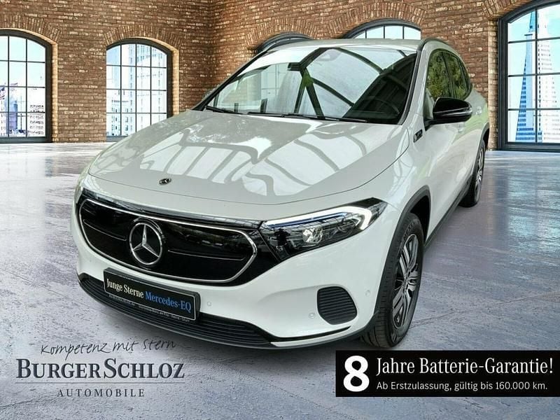 Gebraucht Mercedes EQA250 Night 139 kW (190 PS) 2021 Unilack polarweiß SUV