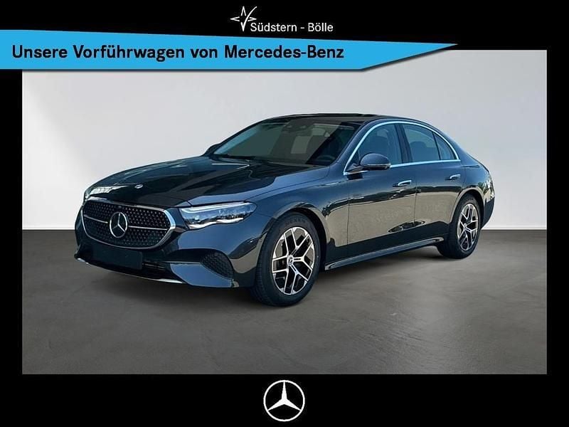 Schwarz Gebraucht 2025 Mercedes E200 Avantgarde Limousine | 47.790 € (Superpreis) - Bild 1/4