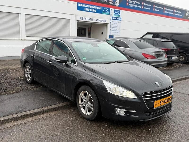 Gebraucht Peugeot 508 160 PS (117 kW) 2011 Grau Limousine
