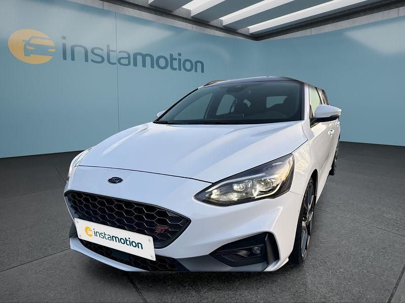 Weiß Gebraucht 2021 Ford Focus ST Kombi | 28.299 € (Fairer Preis) - Bild 1/4