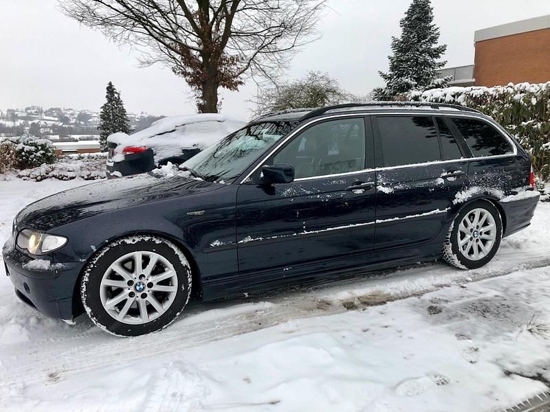 Gebraucht BMW 320 M Sport 150 PS (110 kW) 2005 Blau Kombi