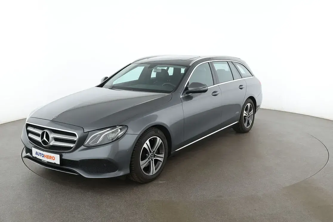 Gebraucht Mercedes E220 Avantgarde 194 PS (142 kW) 2018 Kombi