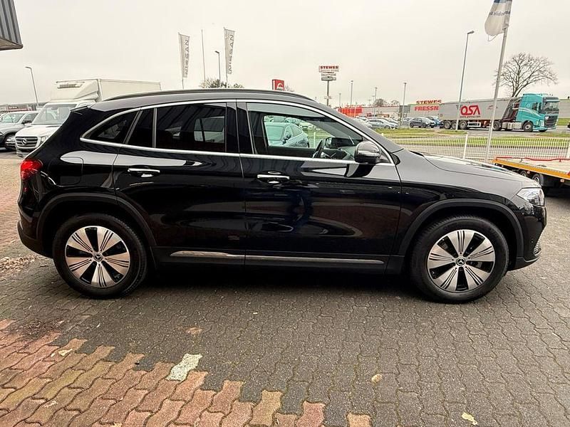 Gebraucht Mercedes EQA350 214 kW (292 PS) 2024 Schwarz SUV