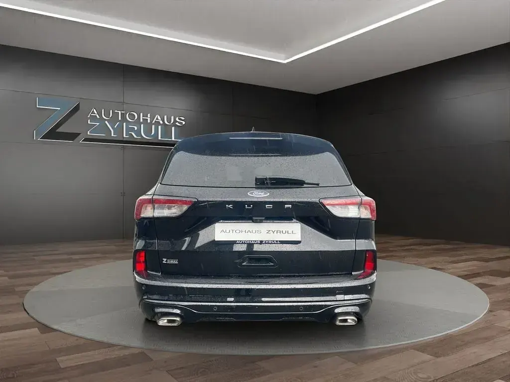 Gebraucht Ford Kuga ST-Line X 150 PS (110 kW) 2021 Schwarz SUV