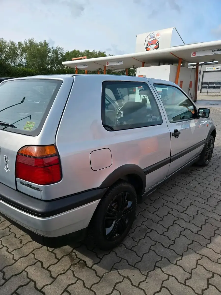 Gebraucht VW Golf VIII 75 PS (55 kW) 2026 Silber Kleinwagen