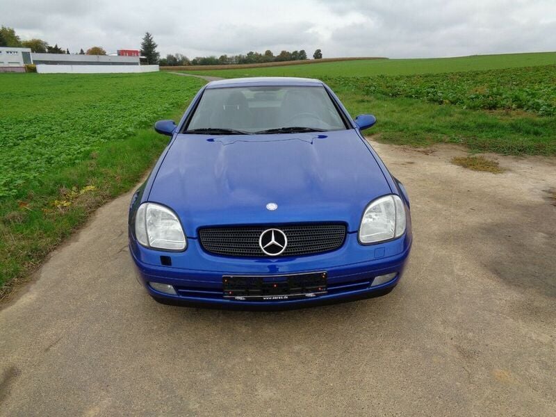 Gebraucht Mercedes SLK230 193 PS (141 kW) 1997 Blau metallic Cabrio