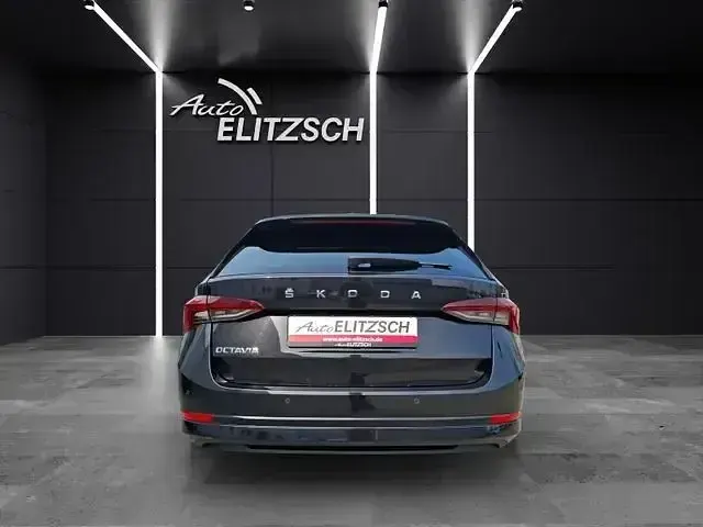 Gebraucht Skoda Octavia First Edition 150 PS (110 kW) 2020 Schwarz Kombi