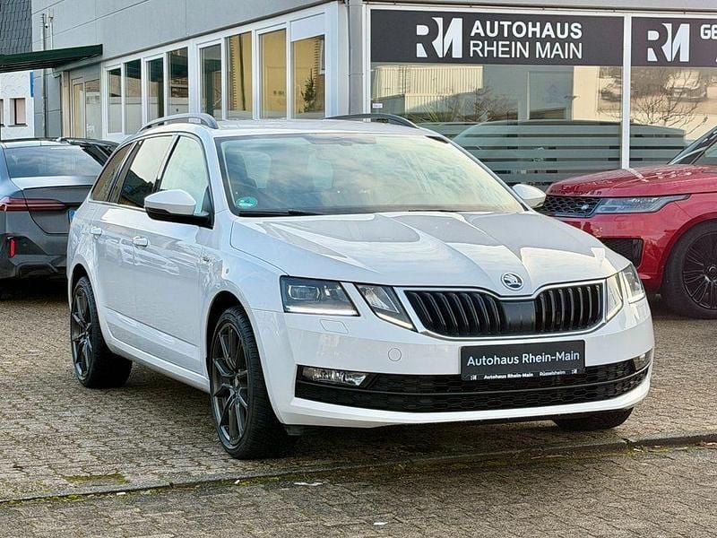Weiß Gebraucht 2019 Skoda Octavia Soleil Kombi | 15.190 € (Guter Preis) - Bild 1/4