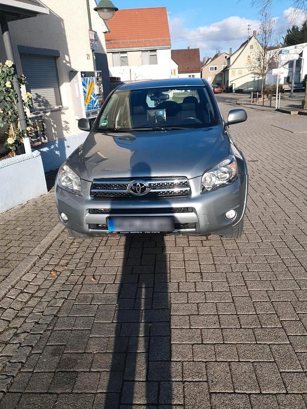 Beige Gebraucht 2008 Toyota RAV4 SUV | 6.700 € (Fairer Preis) - Bild 1/4