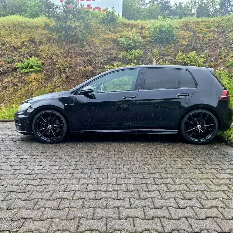 Gebraucht VW Golf VII R 300 PS (220 kW) 2016 Schwarz Limousine