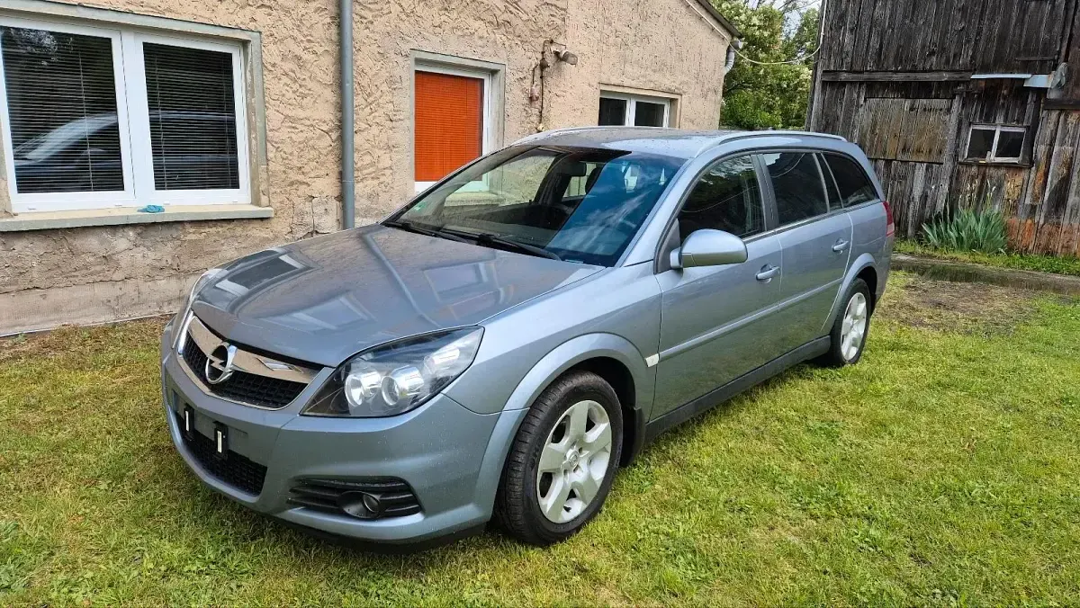Gebraucht Opel Vectra 155 PS (114 kW) 2006 Blau Kombi