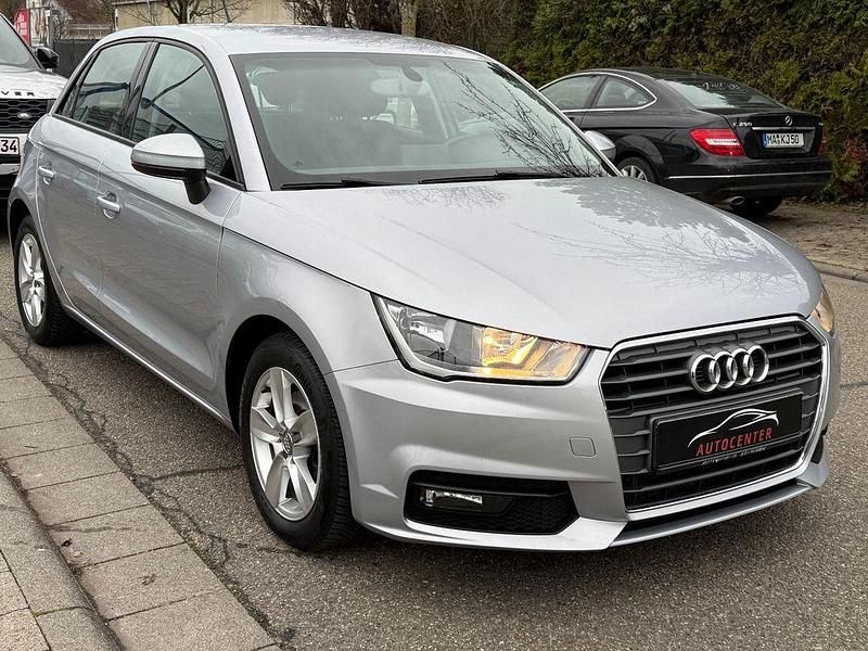 Gebraucht Audi A1 Sportback Sport 125 PS (91 kW) 2015 Silber Kleinwagen