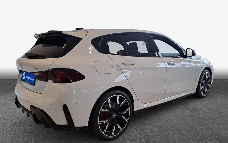 Neu BMW 120 Basis 170 PS (125 kW) 2025 Weiß Kleinwagen