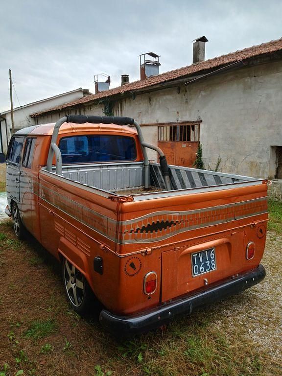 Gold Gebraucht 1969 VW T2 Van | 20.000 € - Bild 1/4
