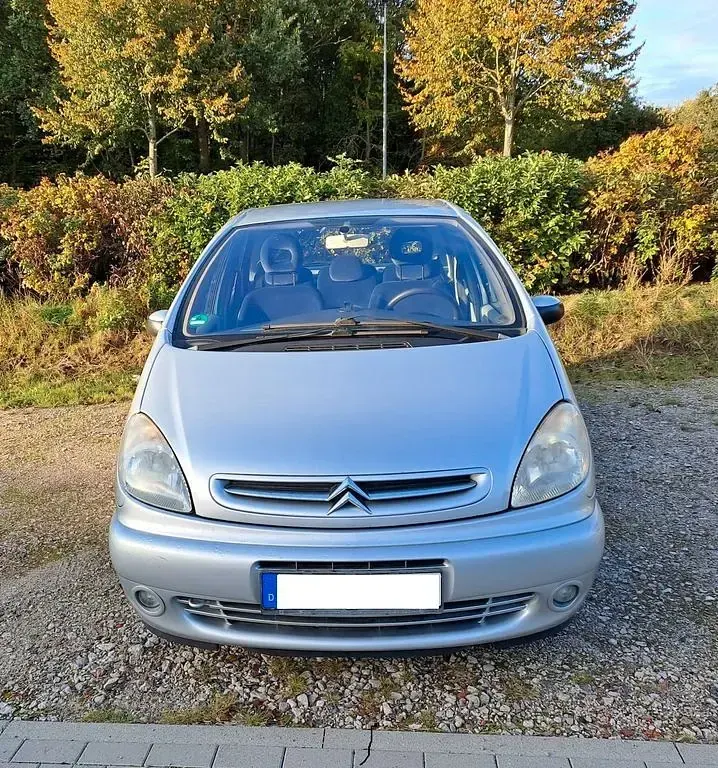 Gebraucht Citroën Xsara Picasso 116 PS (85 kW) 2004 Grau Van / Kleinbus