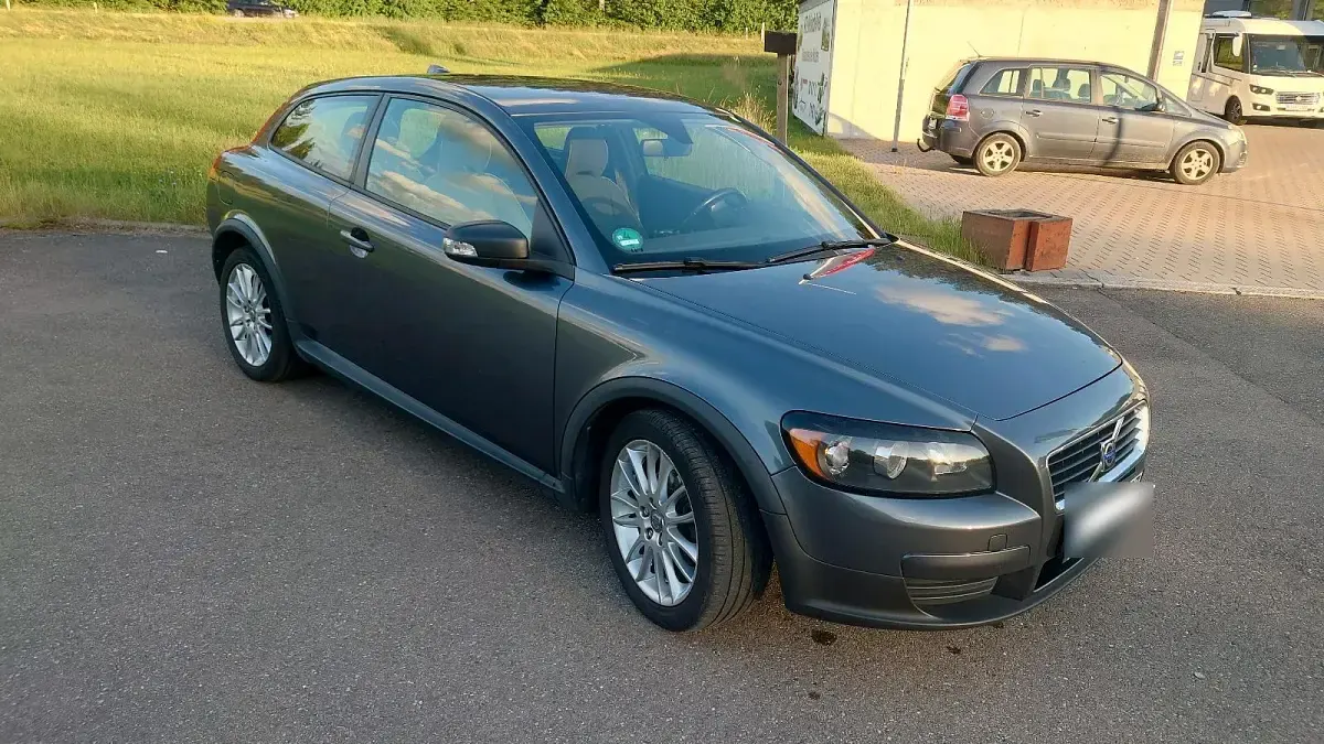 Gebraucht Volvo C30 125 PS (91 kW) 2010 Grau Kleinwagen