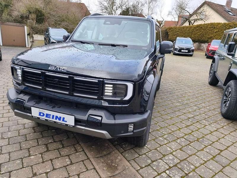 Neu Baic BJ40 234 PS (172 kW) 2026 Schwarz SUV