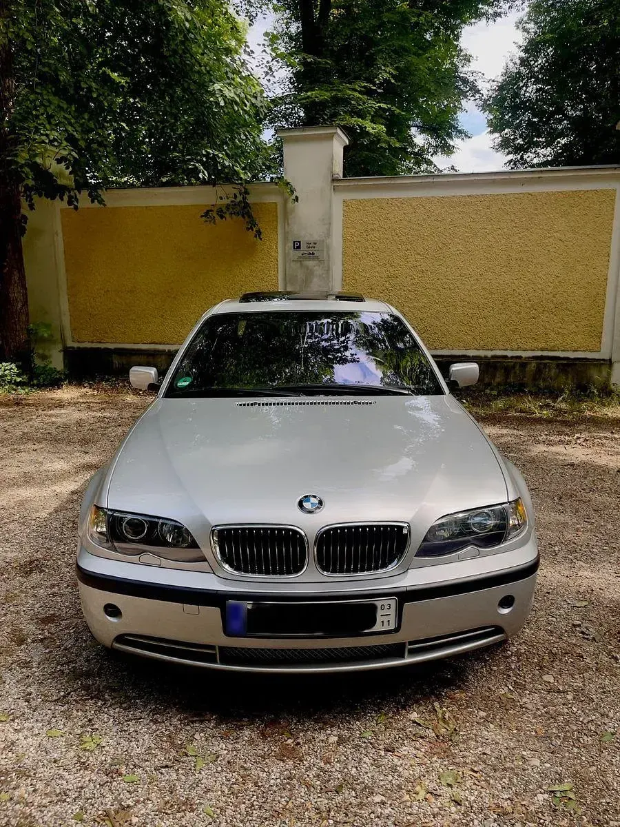 Gebraucht BMW 320 Exclusive 170 PS (125 kW) 2005 Silber Limousine
