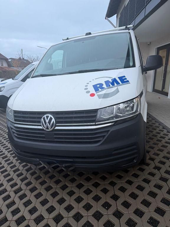 Weiß Gebraucht 2024 VW Transporter Van | 28.000 € - Bild 1/3