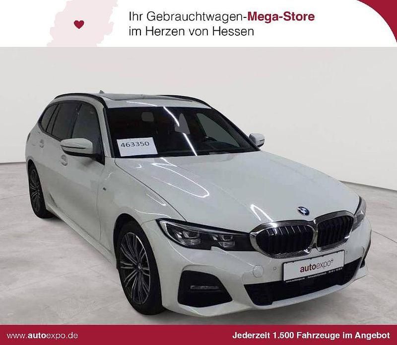 Alpinweiß Gebraucht 2020 BMW 330 M Sport Kombi | 33.590 € (Fairer Preis) - Bild 1/4