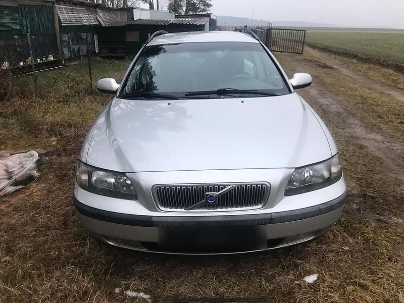 Gebraucht Volvo V70 163 PS (119 kW) 2002 Silber Kombi