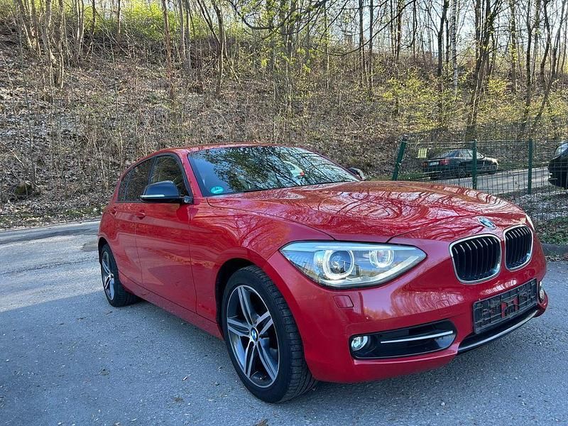 Gebraucht BMW 118 Comfort Edition 170 PS (125 kW) 2012 Rot Kleinwagen