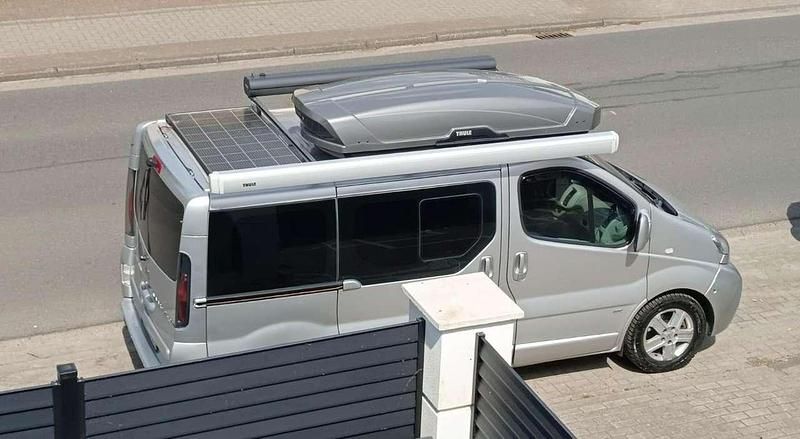 Gebraucht Opel Vivaro Edition 135 PS (99 kW) 2005 Silber Van / Kleinbus