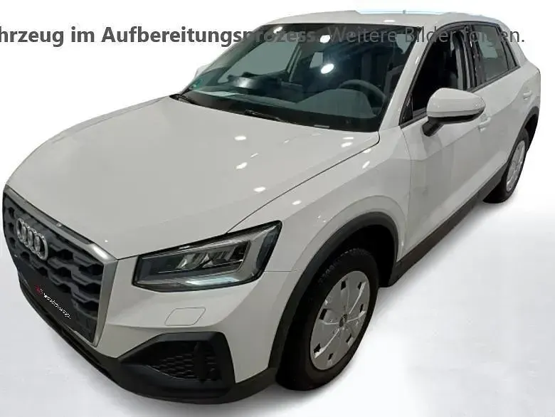 Używany Audi Q2 Design 150 KM (110 kW) 2020 Biały SUV