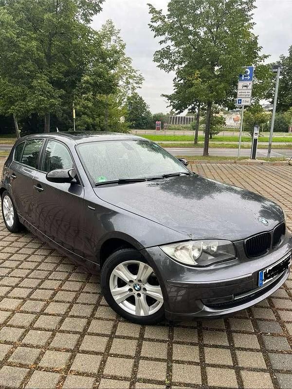 Gebraucht BMW 120 177 PS (130 kW) 2007 Grau Kleinwagen