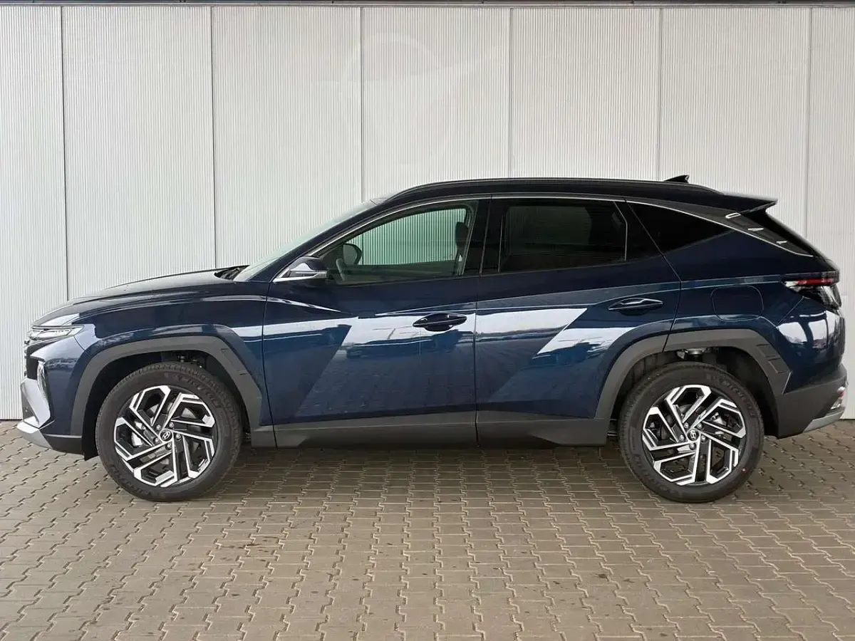 Neu Hyundai Tucson Prime 238 PS (175 kW) 2026 Sailing blue SUV