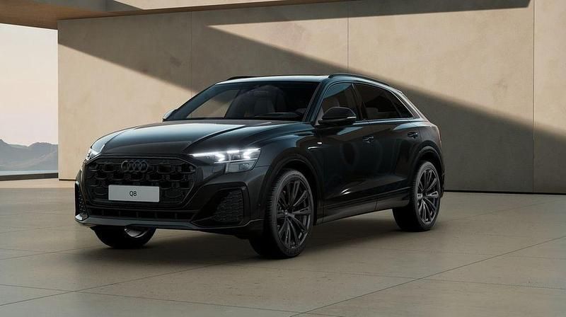 Neu Audi Q8 Ambiente 286 PS (210 kW) 2026 Außenfarbe: SUV