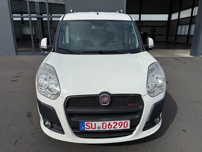Weiß Gebraucht 2014 Fiat Doblò Van / Kleinbus | 5.850 € (Guter Preis) - Bild 1/4