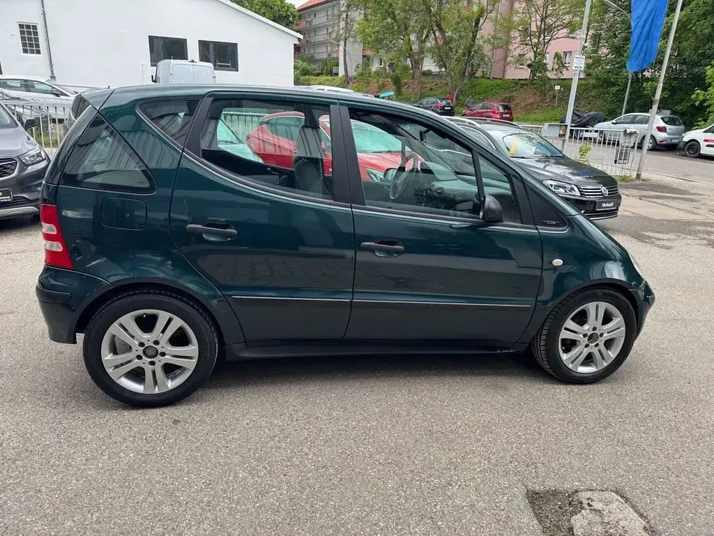 Gebraucht Mercedes A140 Classic 82 PS (60 kW) 2001 Grün Van / Kleinbus