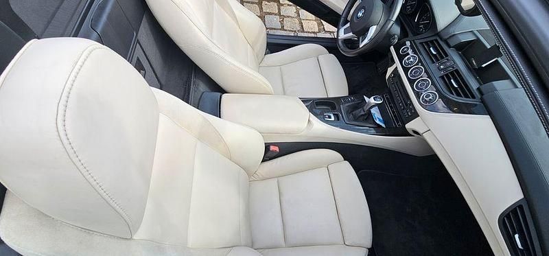 Gebraucht BMW Z4 204 PS (150 kW) 2010 Braun Cabrio