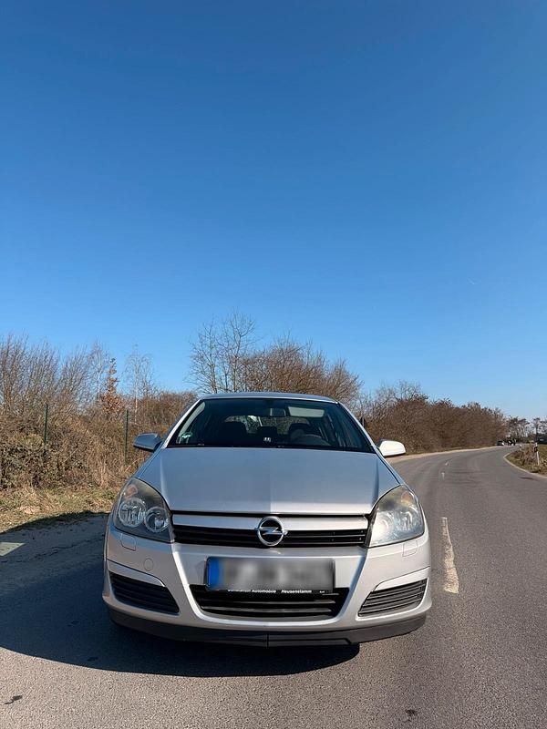 Gebraucht Opel Astra 105 PS (77 kW) 2004 Grau Kleinwagen