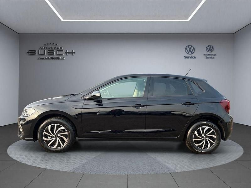 Neu VW Polo Life 95 PS (69 kW) 2026 Schwarz Limousine