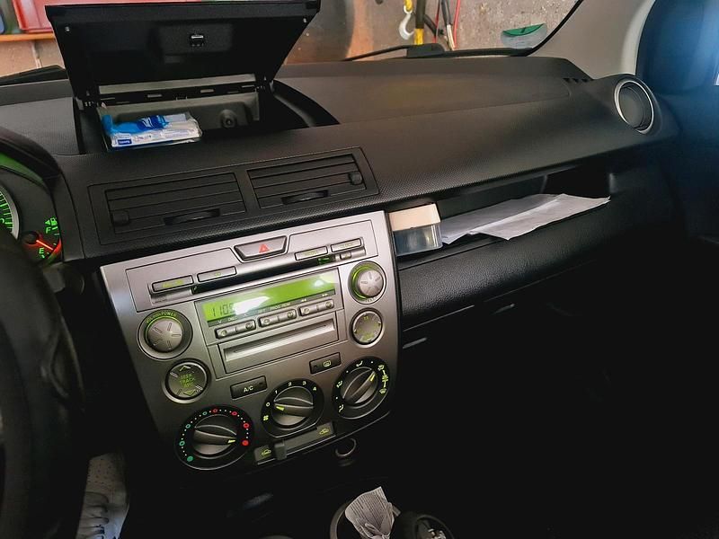 Usata Mazda 2 2007 Argento Utilitaria