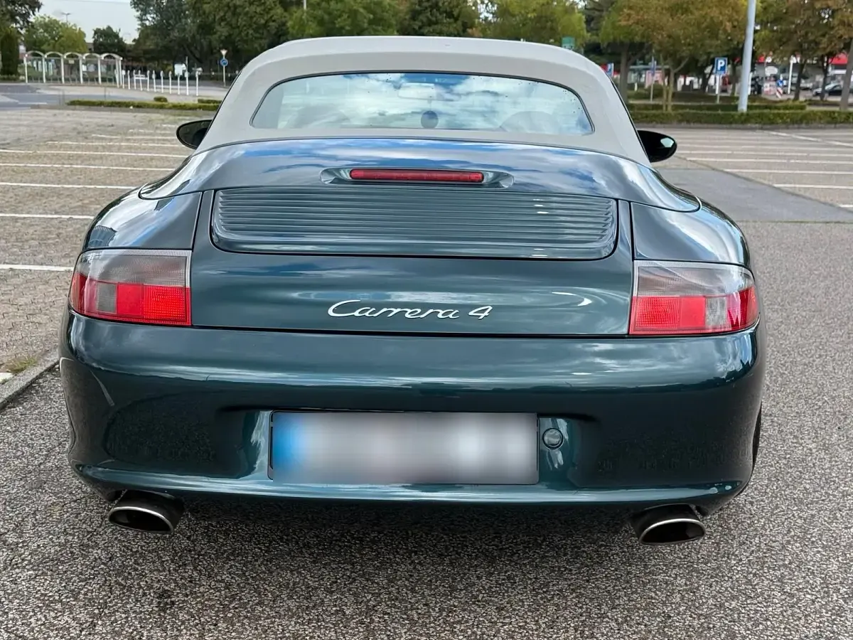 Gebraucht Porsche 911 Carrera 4 Cabriolet 320 PS (235 kW) 2003 Grün Cabrio