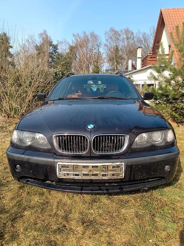 Gebraucht BMW 330 204 PS (150 kW) 2005 Blau Kombi