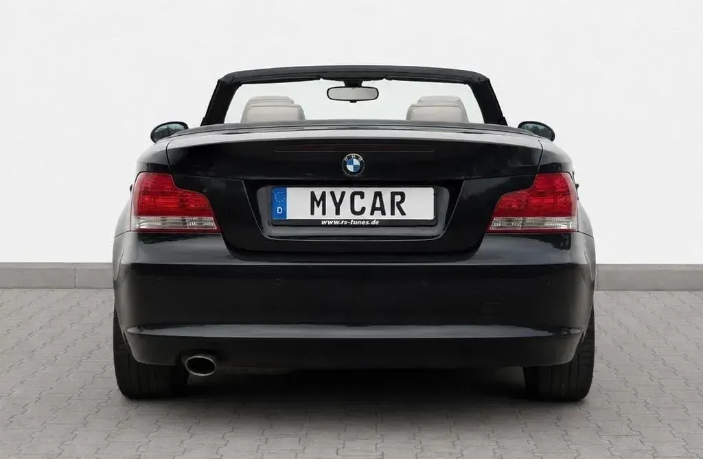 Gebraucht BMW 120 Cabriolet Sport Line 170 PS (125 kW) 2008 Schwarz Cabrio