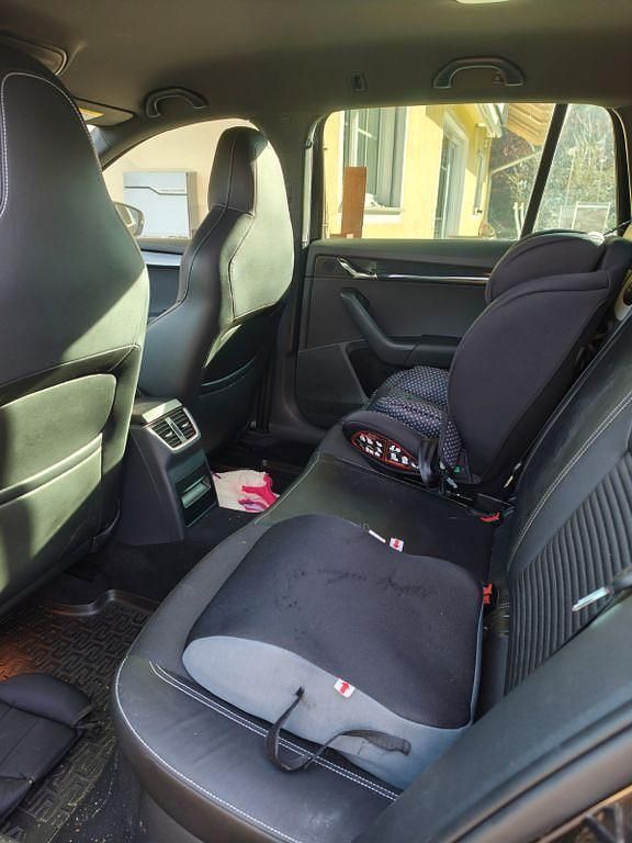 Gebraucht Skoda Octavia RS 184 PS (135 kW) 2017 Schwarz Kombi