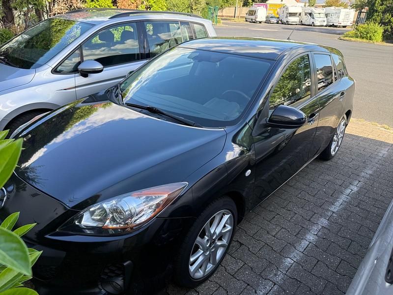 Schwarz Gebraucht 2013 Mazda 3 Limousine | 4.500 € (Guter Preis) - Bild 1/4