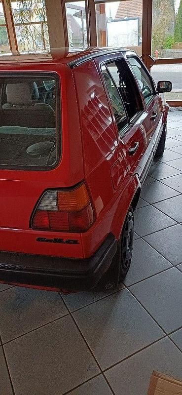 Gebraucht VW Golf III 54 PS (39 kW) 1992 Rot Kleinwagen