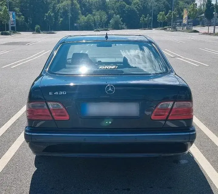 Gebraucht Mercedes E430 279 PS (205 kW) 2000 Blau Limousine